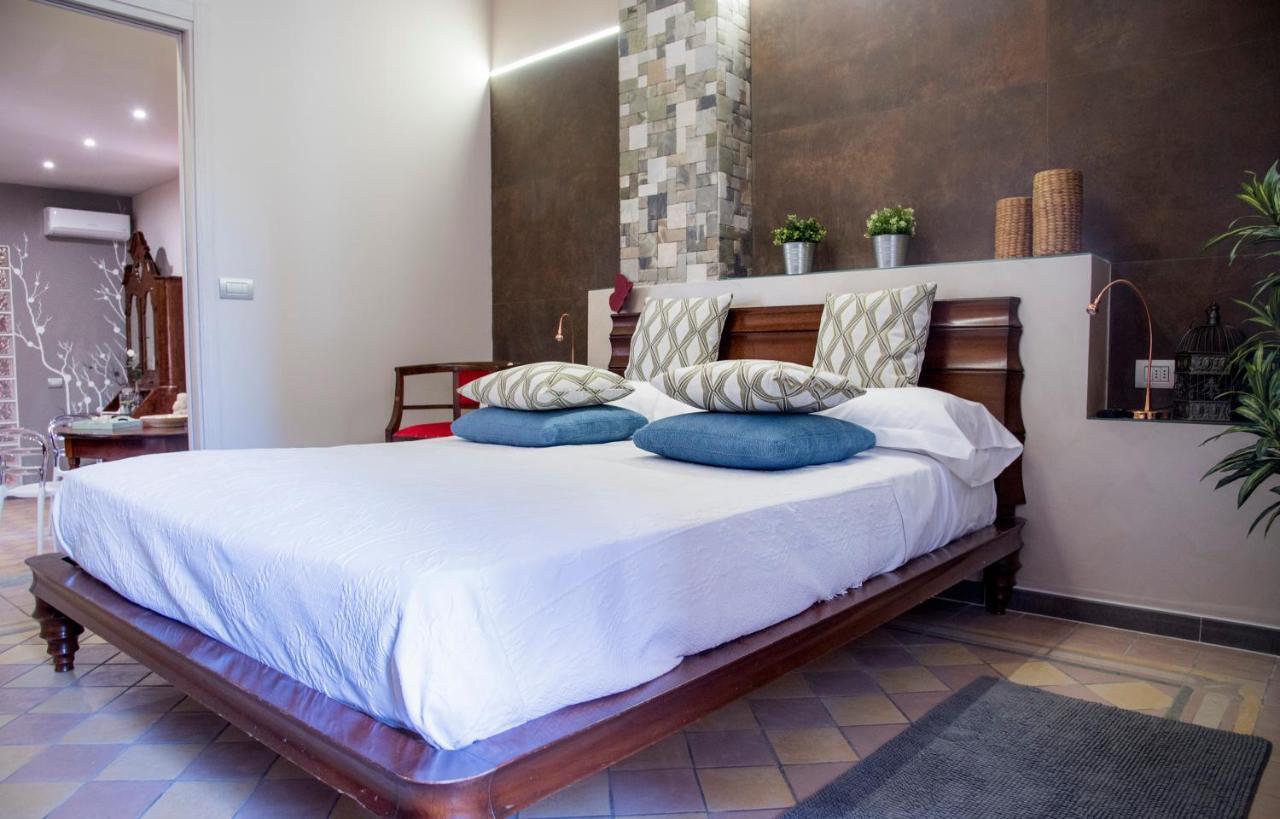 Appartamento Vacanze / Holiday Flat Farfalle&Rossobarbera Montegrosso dʼAsti Exteriör bild